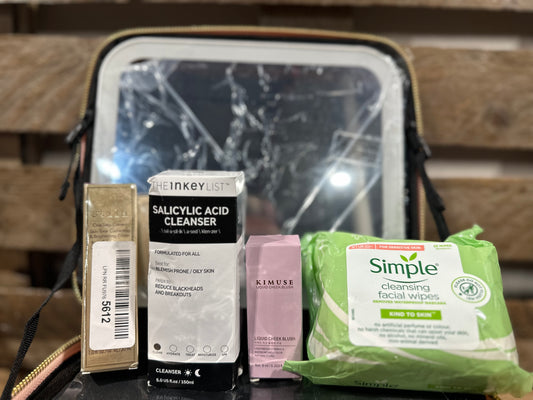 Makeup Bundle w/ Lighted Makeup Bag